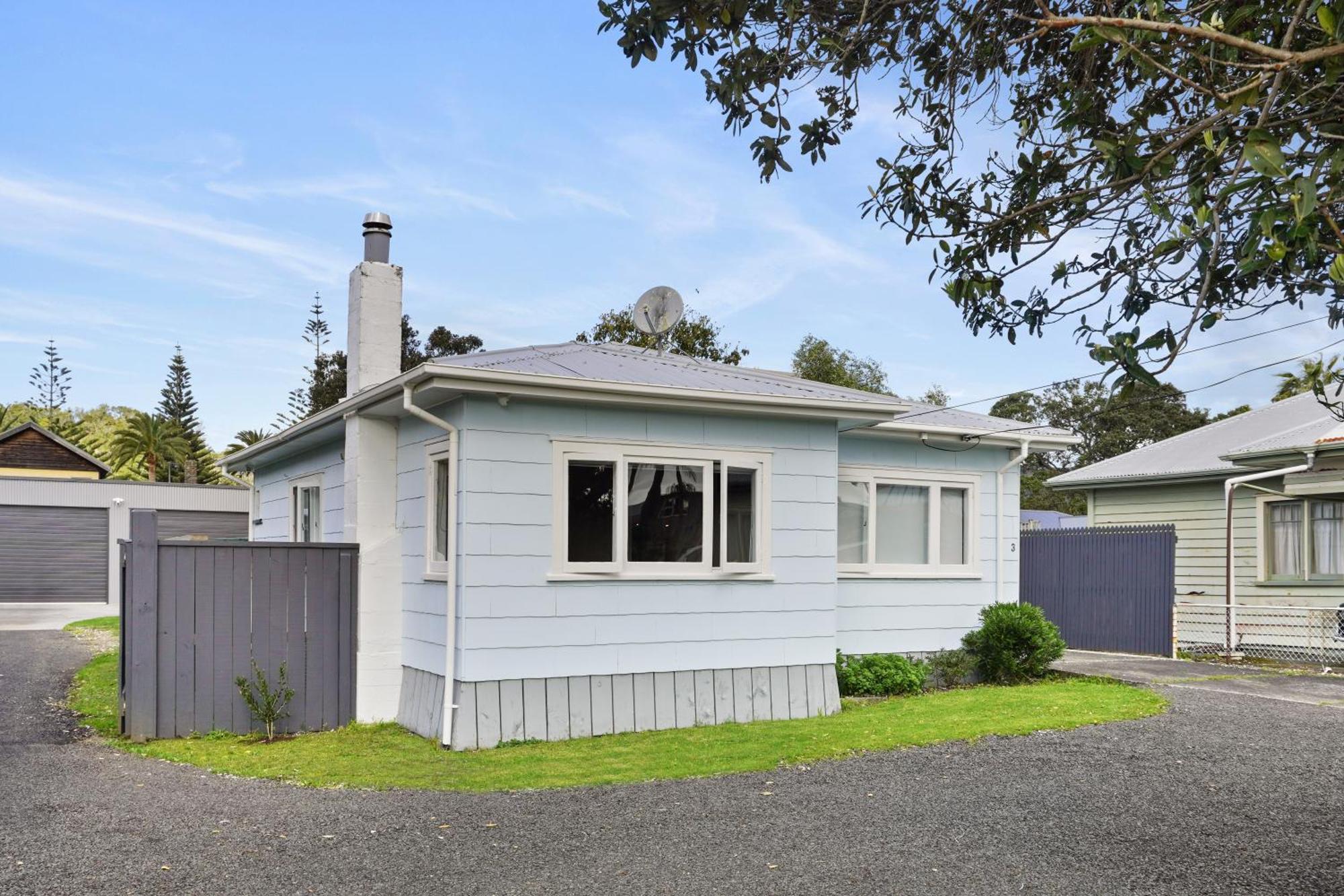 Holiday home Blue Bach - Location Location Location!